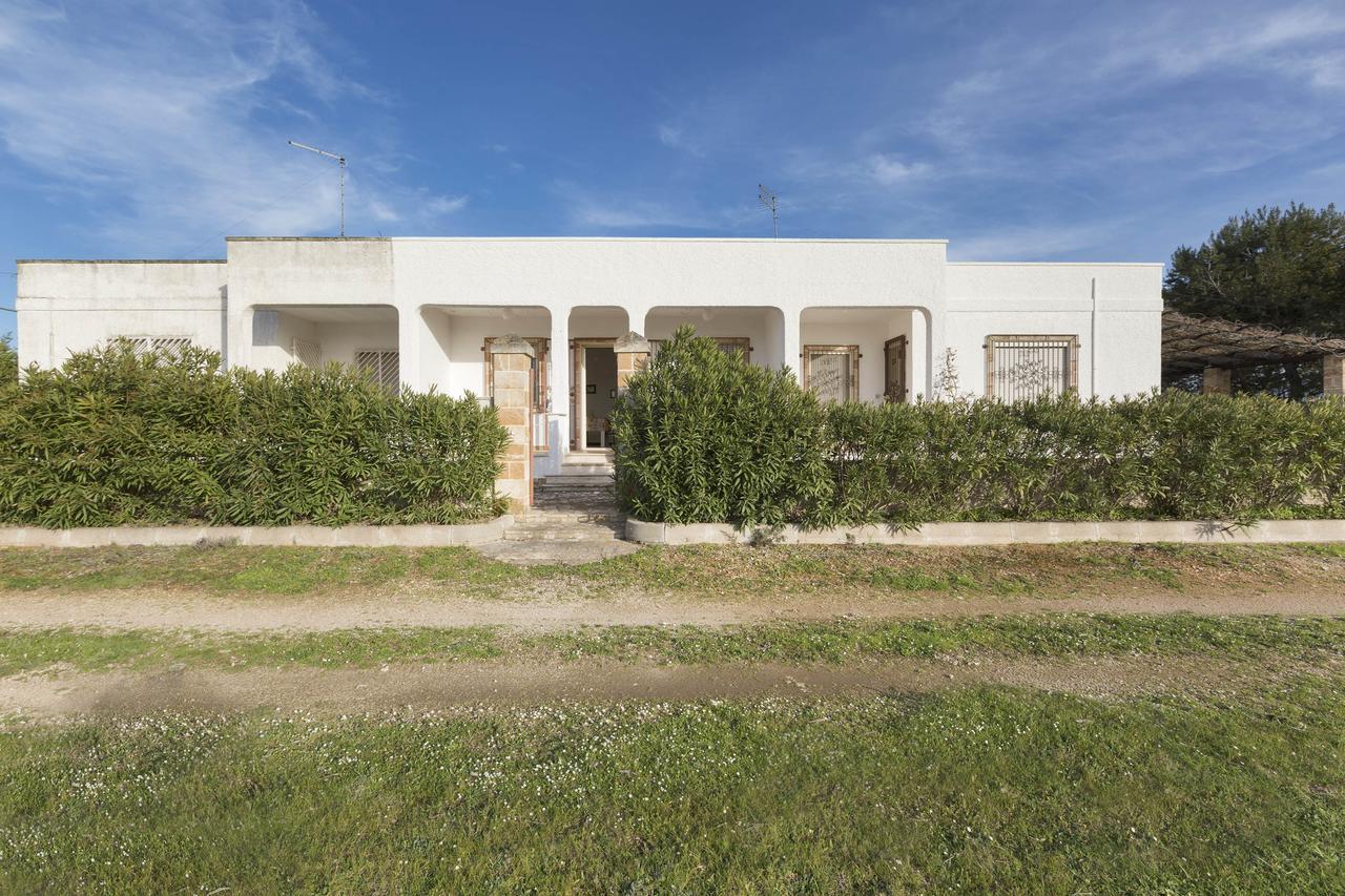 Villa Castiglione By Barbarhouse Torre Lapillo Exterior photo